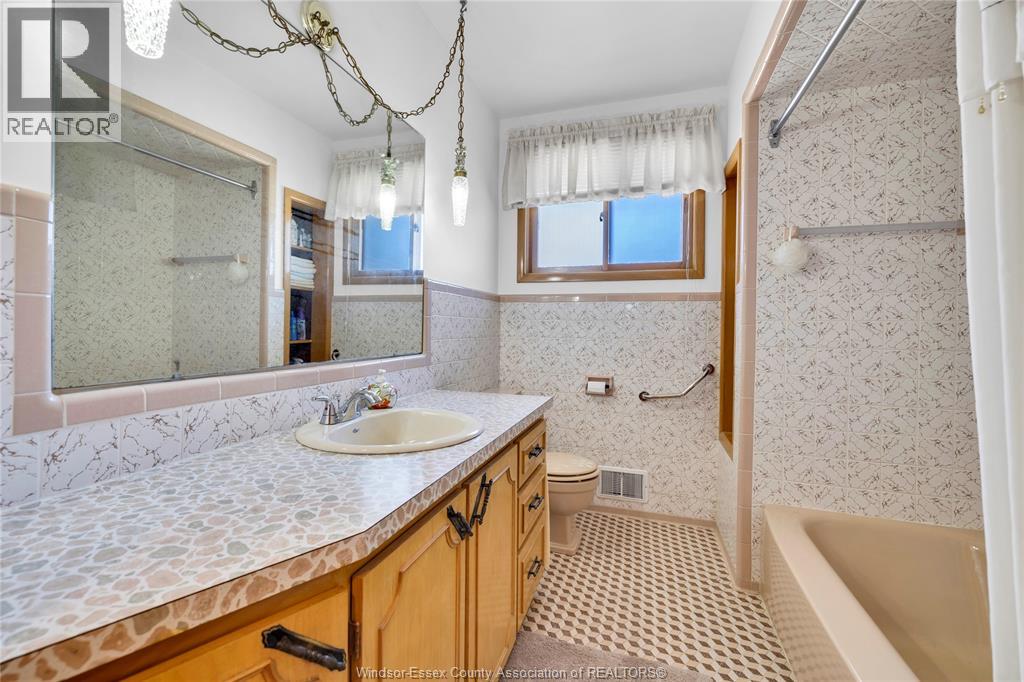 2680 JOS ST. LOUIS - 13