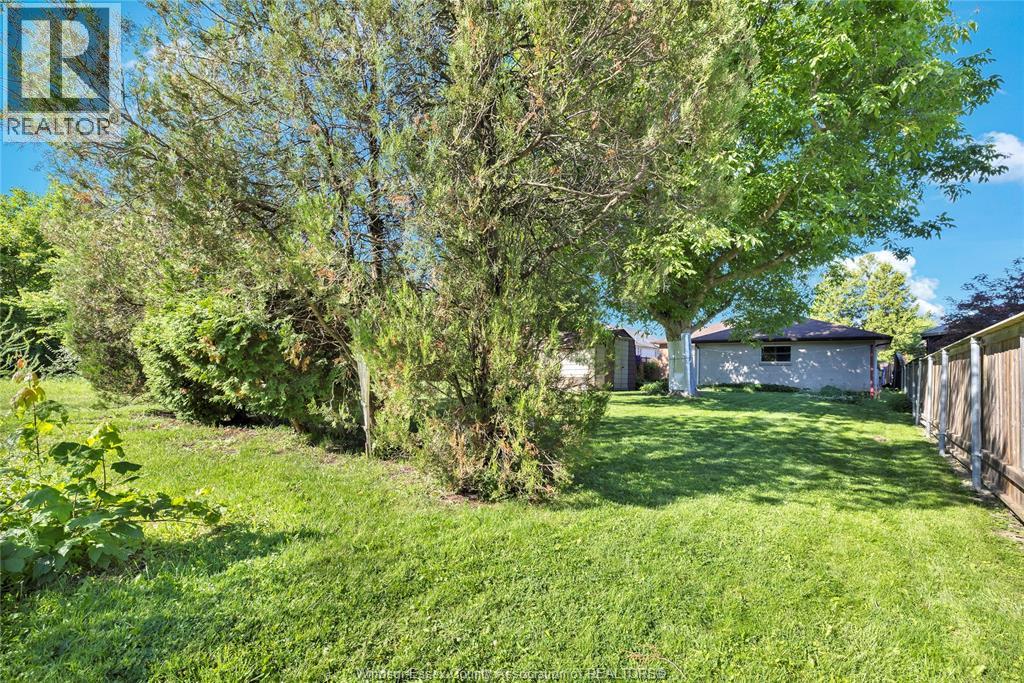 2680 JOS ST. LOUIS - 33