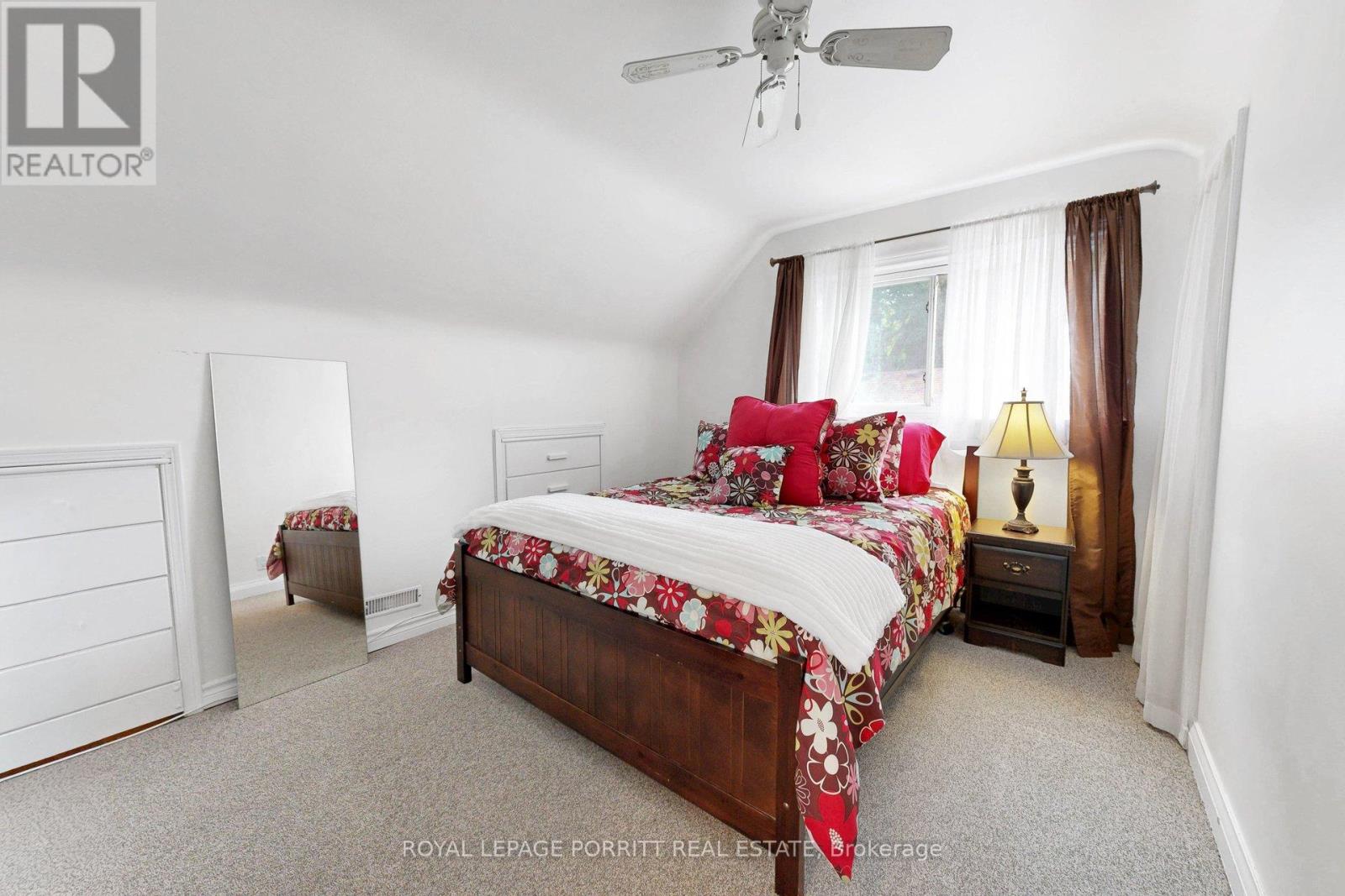 14 HESLOP DRIVE - 20