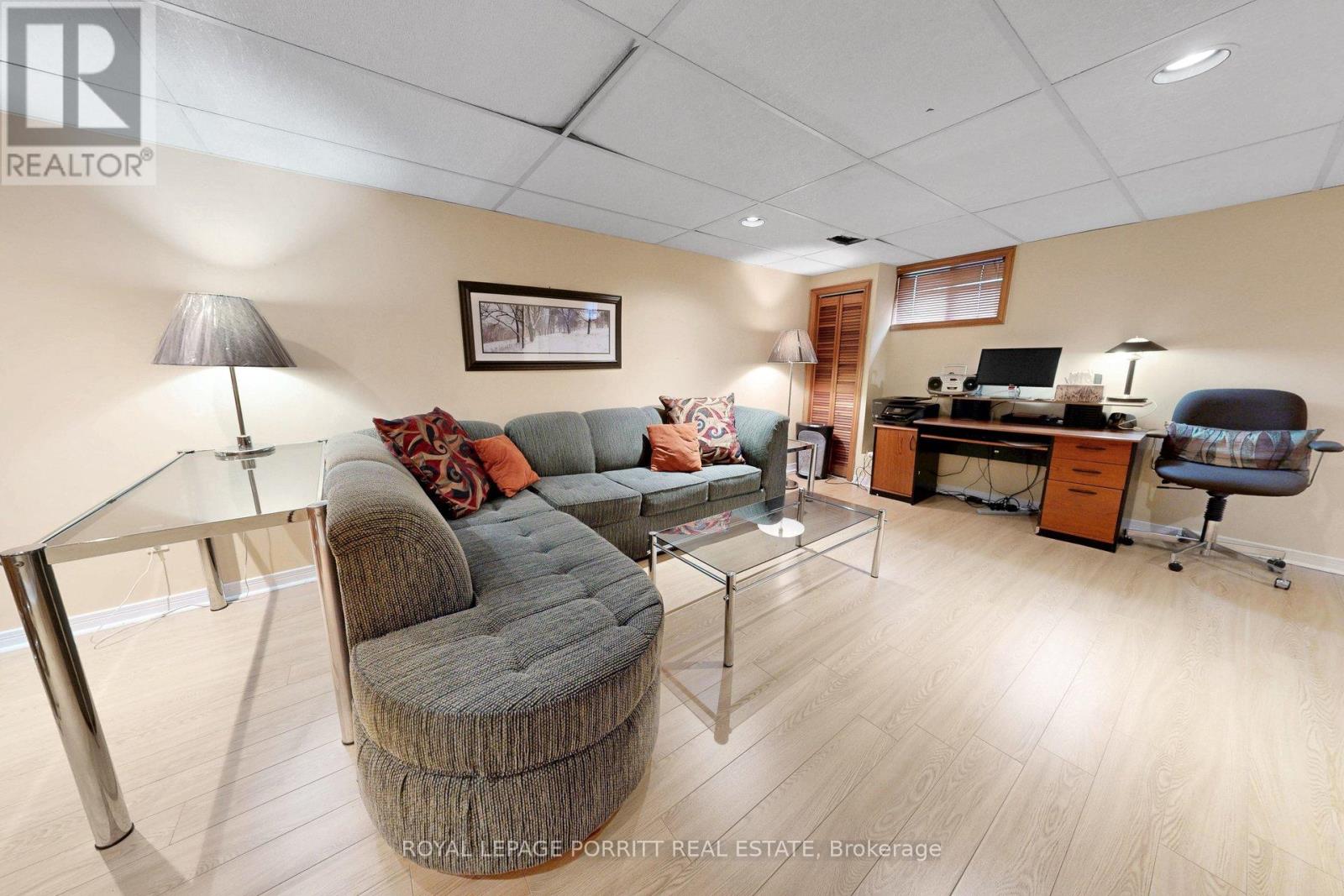 14 HESLOP DRIVE - 30