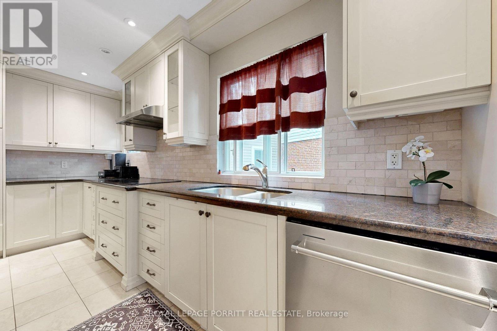 14 HESLOP DRIVE - 4