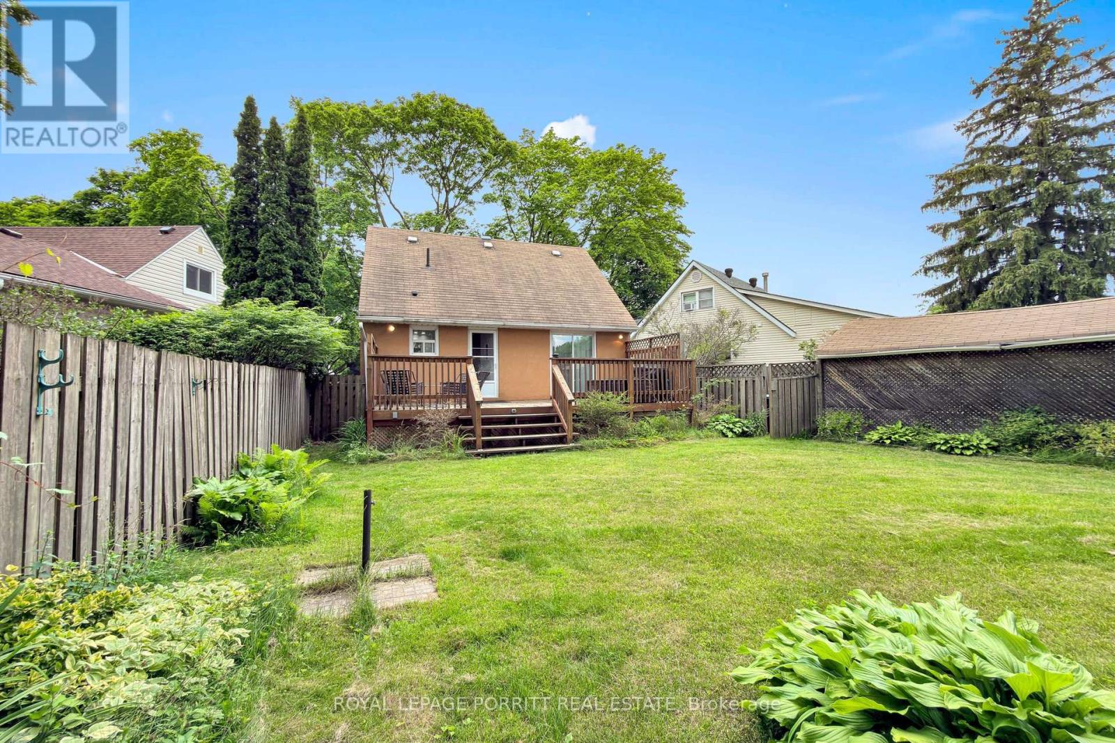 14 HESLOP DRIVE - 43