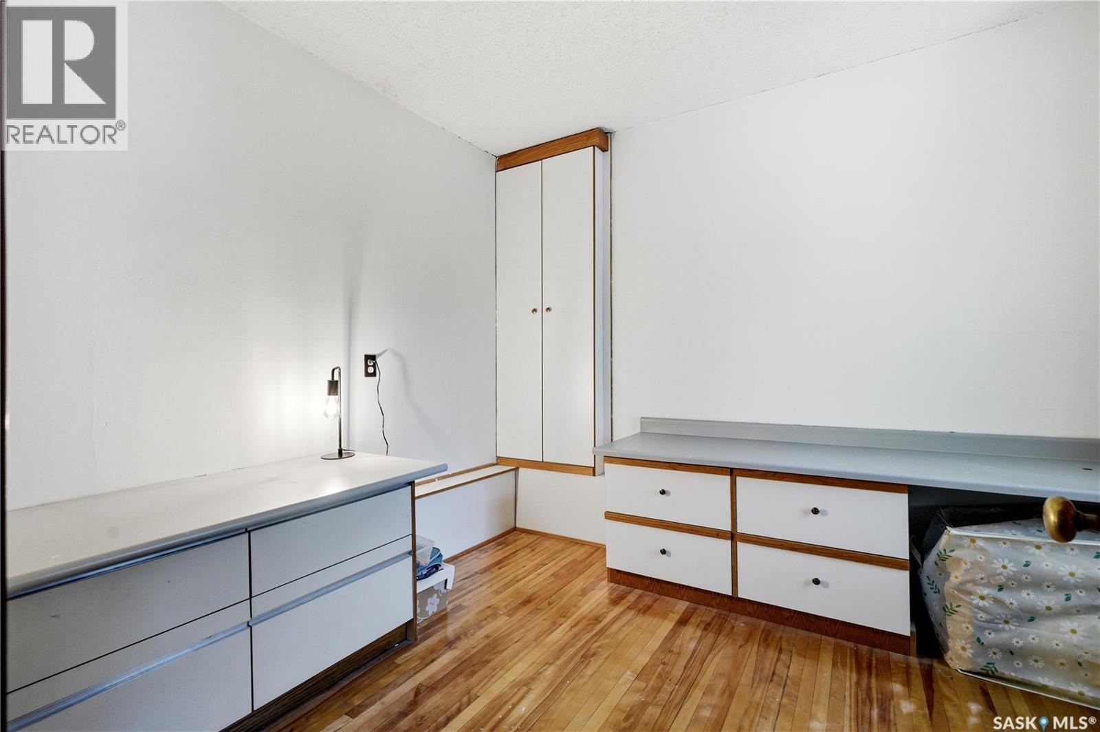 606 BEDFORD ROAD - 36