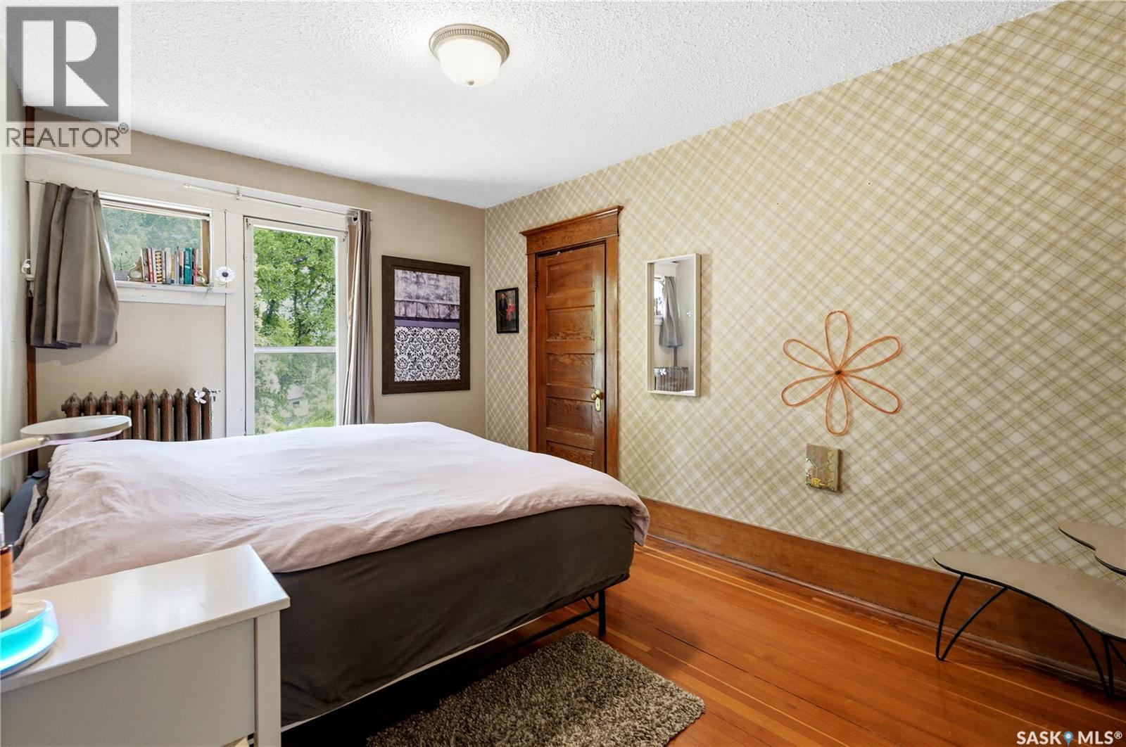 606 BEDFORD ROAD - 37