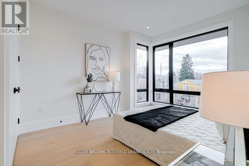 33 TWELFTH STREET - 34