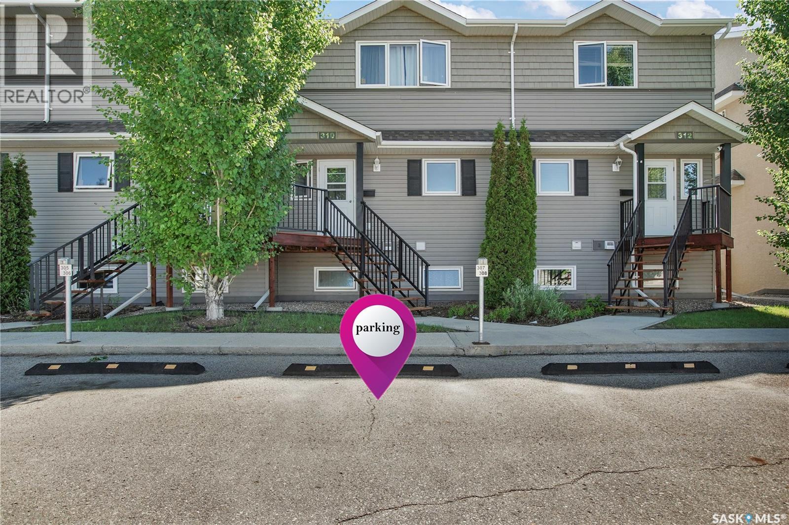 307 1022 Hampton CIRCLE — photo 17