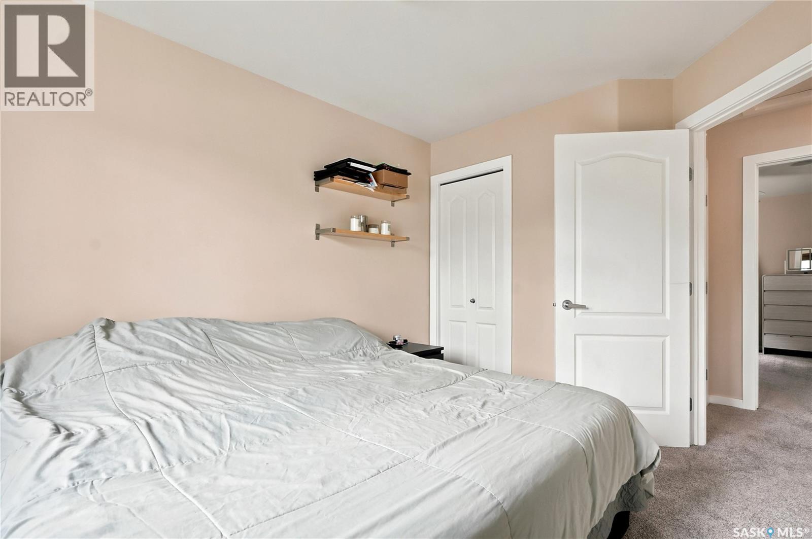 511 West Hampton BOULEVARD - 25