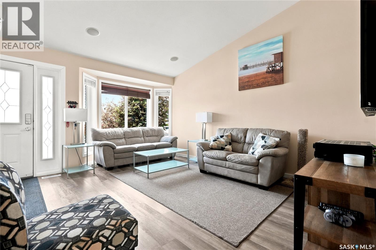 511 West Hampton BOULEVARD - 5