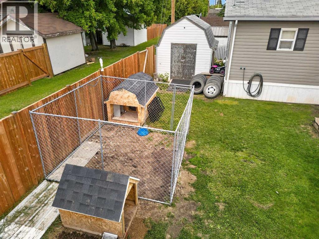10226 103 Avenue - 30