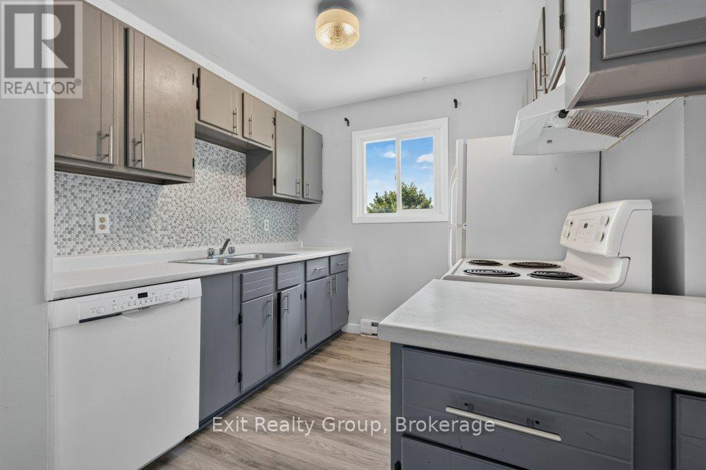 244 WELLER AVENUE - 10