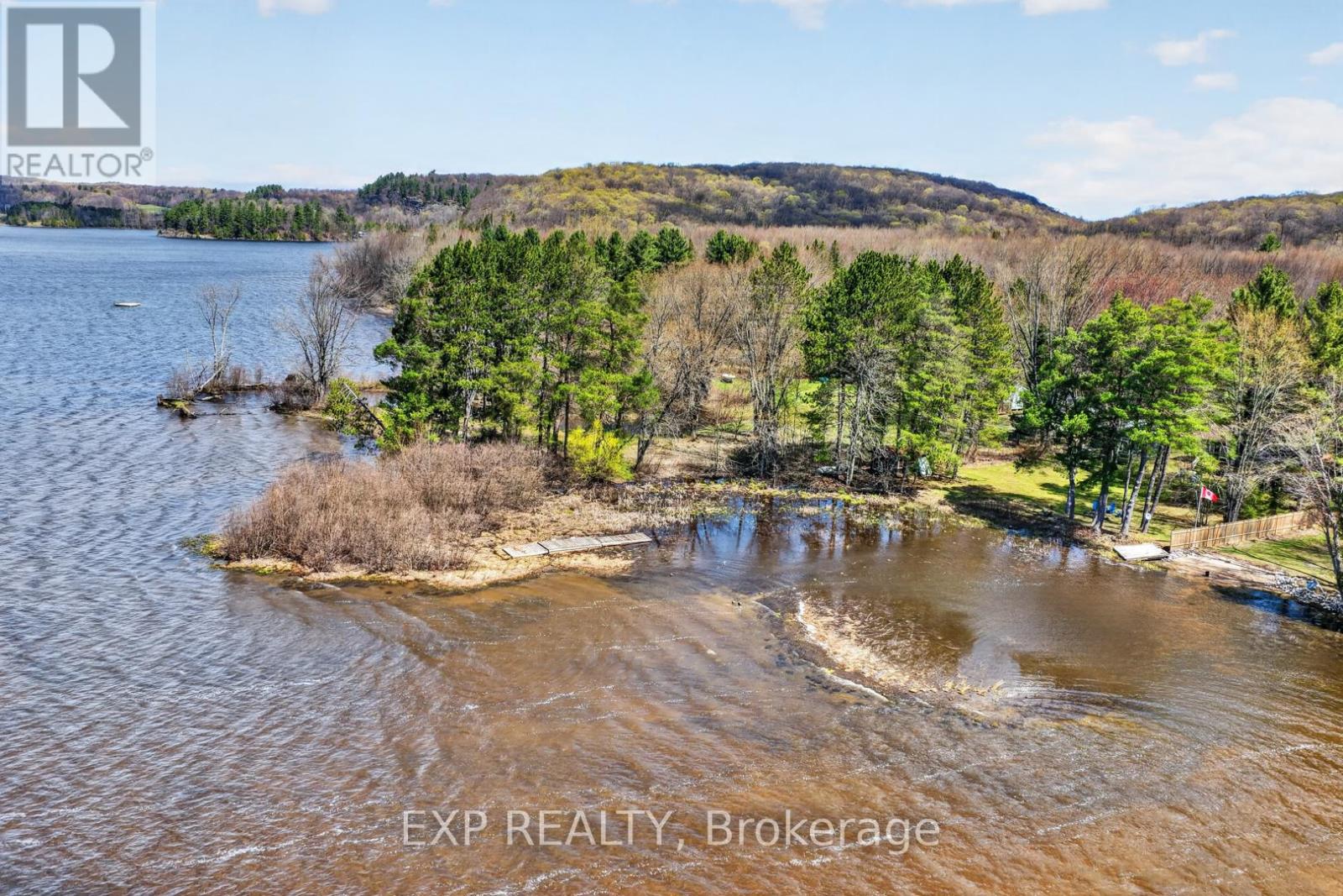 1039 WONDER BEACH ROAD - 32