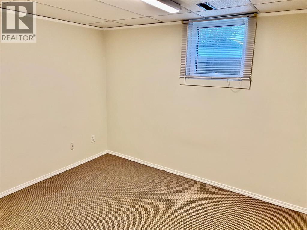 3420 Sylvan Road South - Photo 8