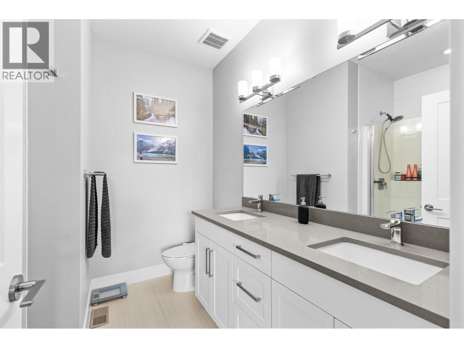 12798 Lake Hill Drive Unit# 56, Lake Country