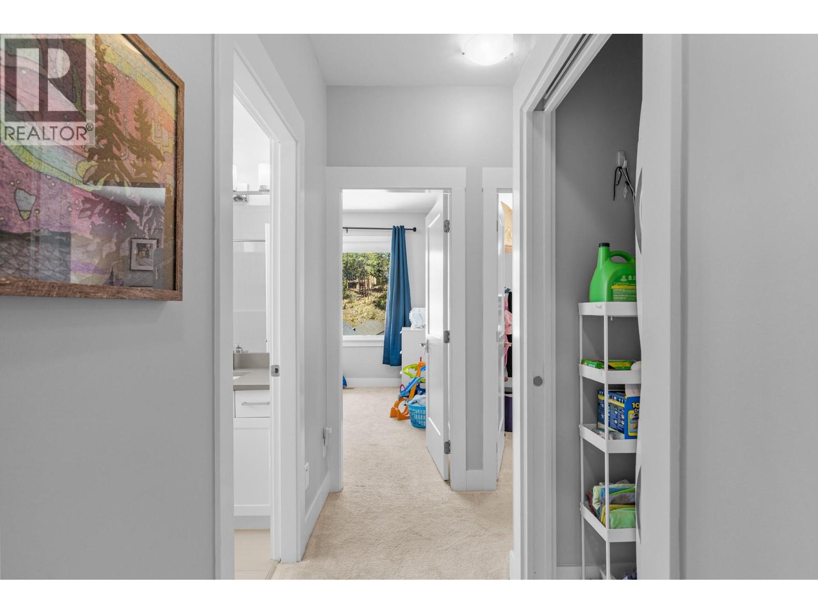 12798 Lake Hill Drive Unit# 56, Lake Country