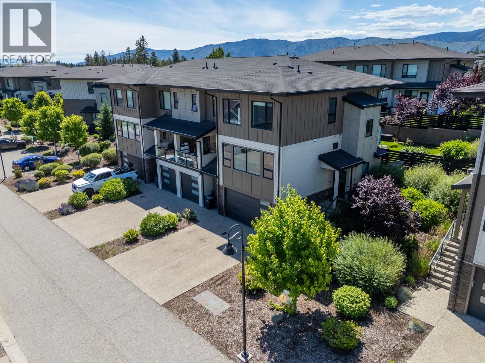 12798 Lake Hill Drive Unit# 56, Lake Country