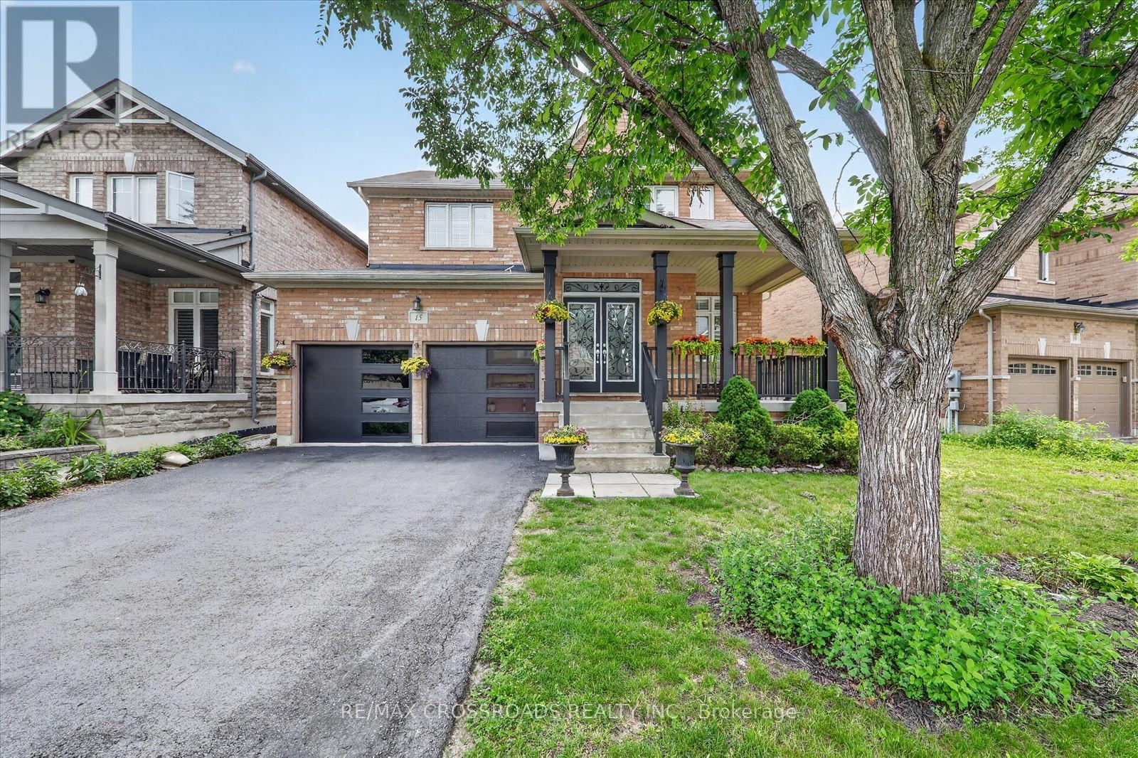 Prestigious Detached Property with new Front Doors