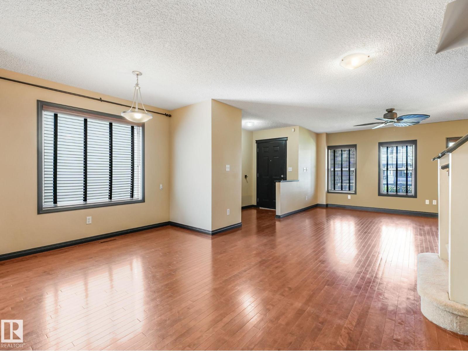14843 140 ST NW - 11
