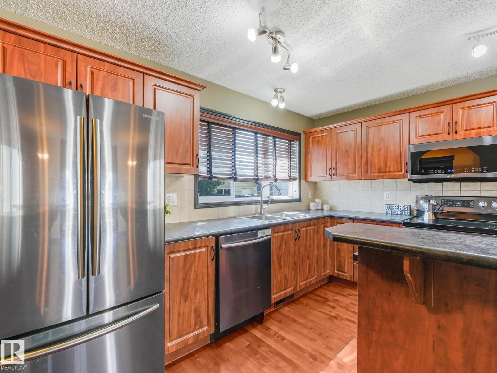 14843 140 ST NW - 15