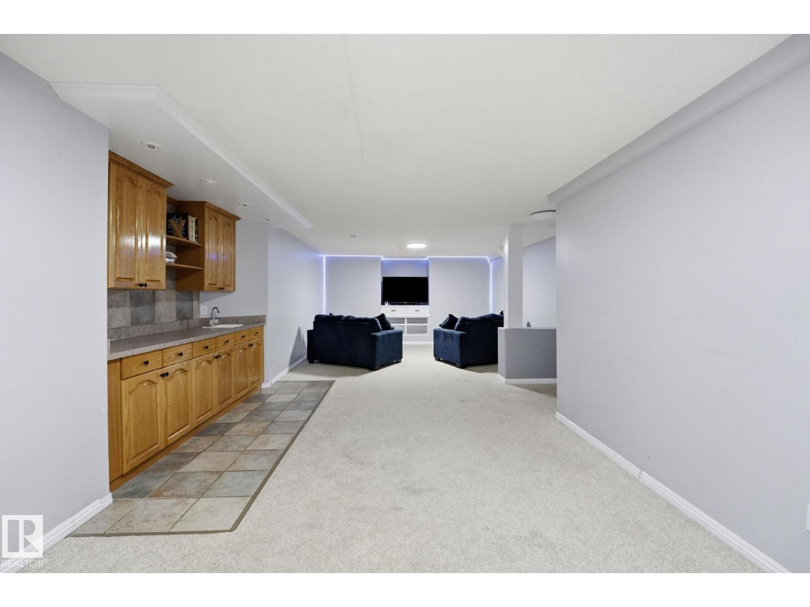409 Estate DR — photo 24