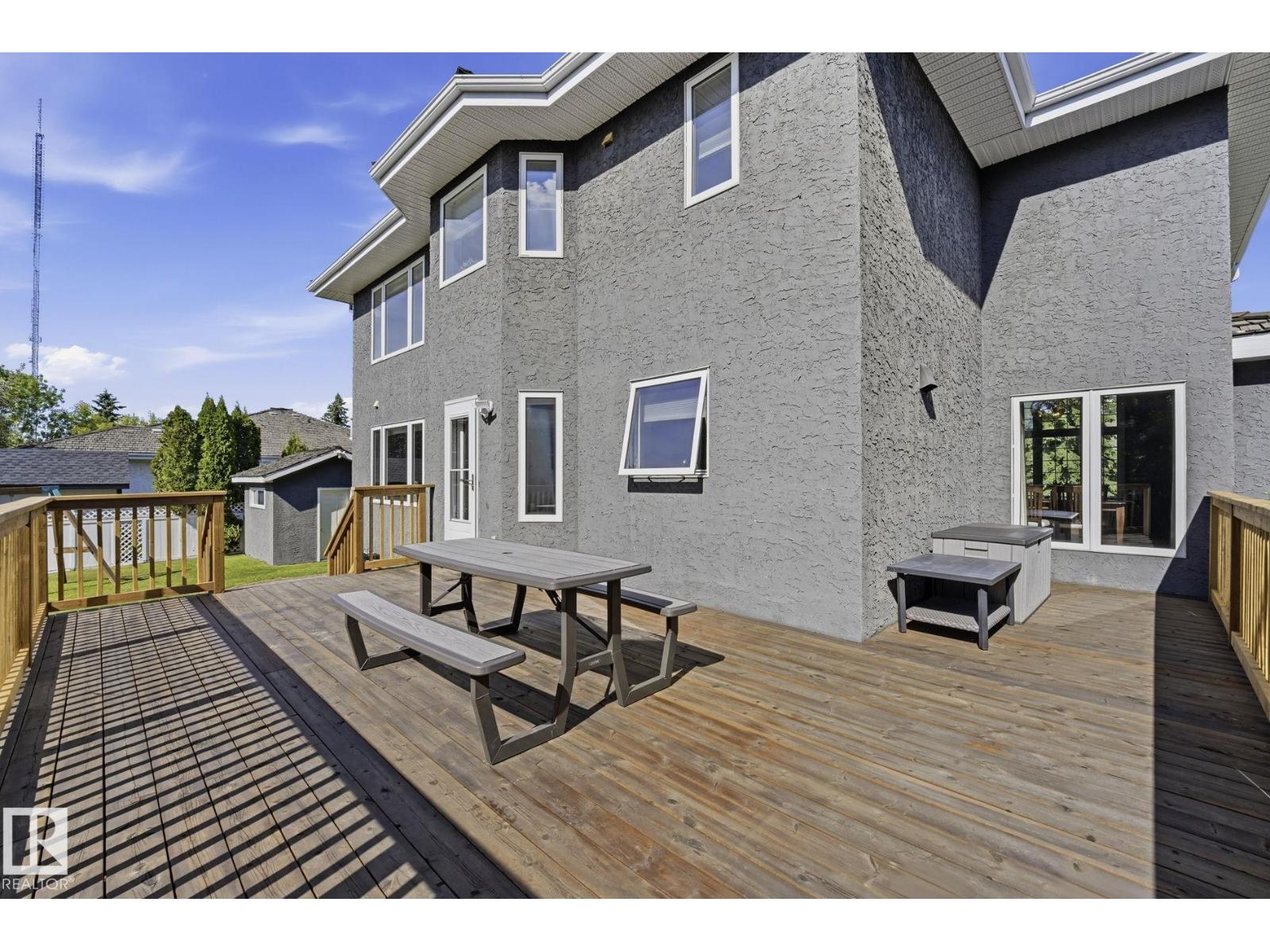 409 Estate DR — photo 32