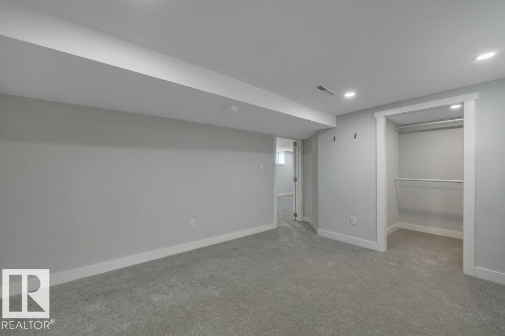5019 49 Street — photo 36