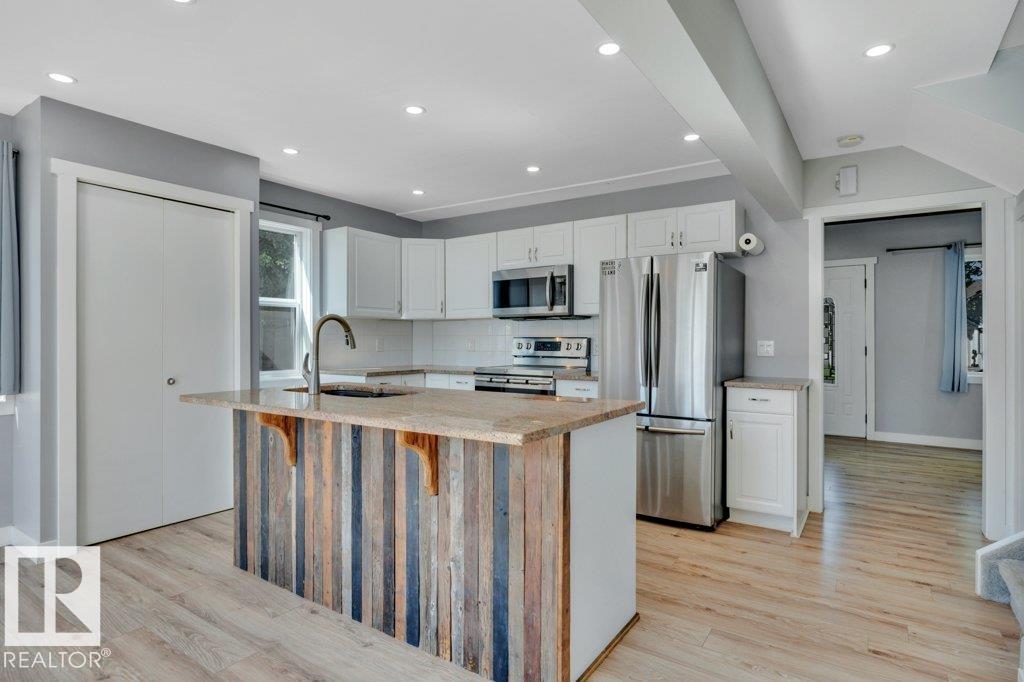 5019 49 Street — photo 7