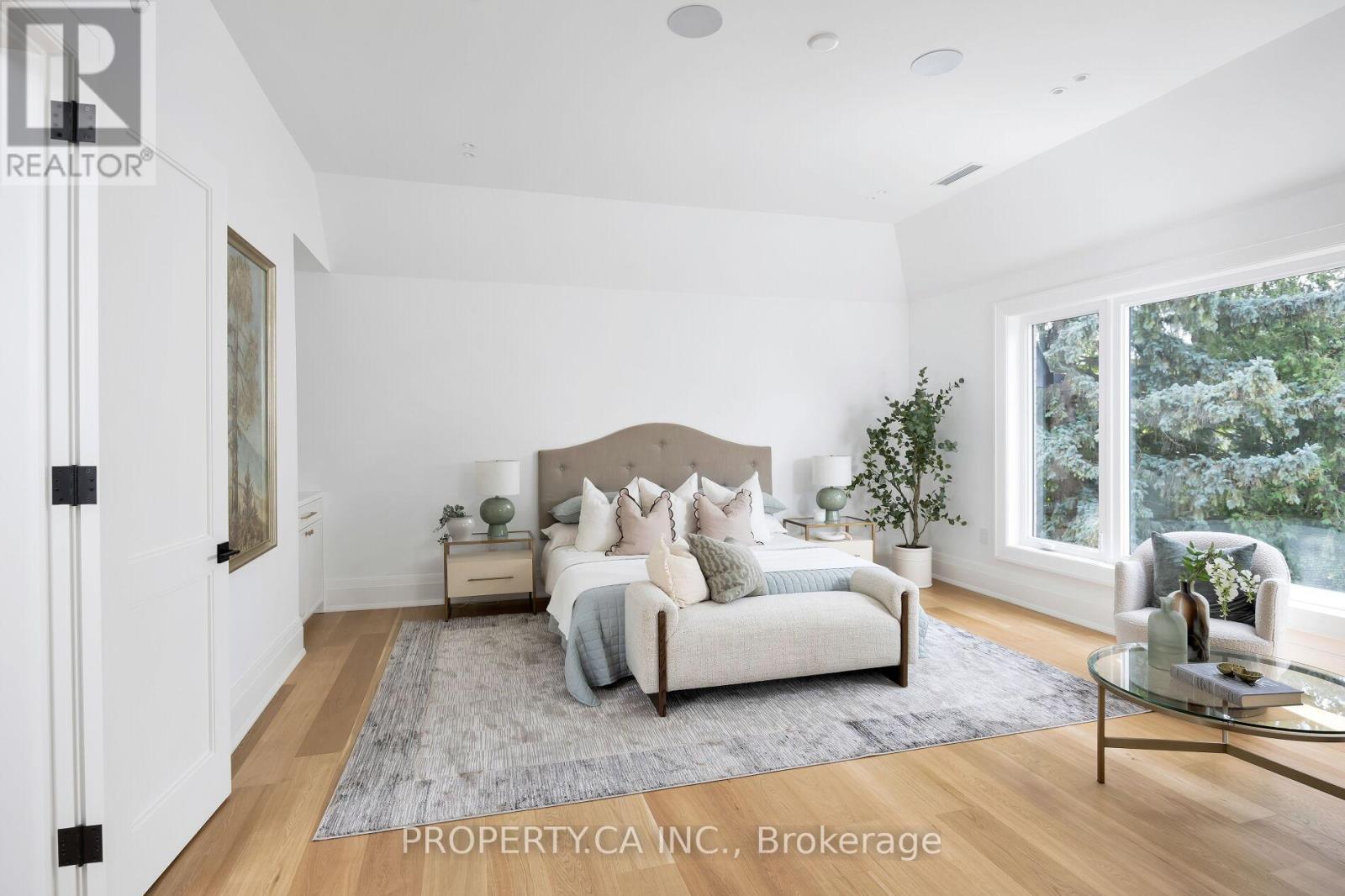 10 GRANGEMILL CRESCENT - 21