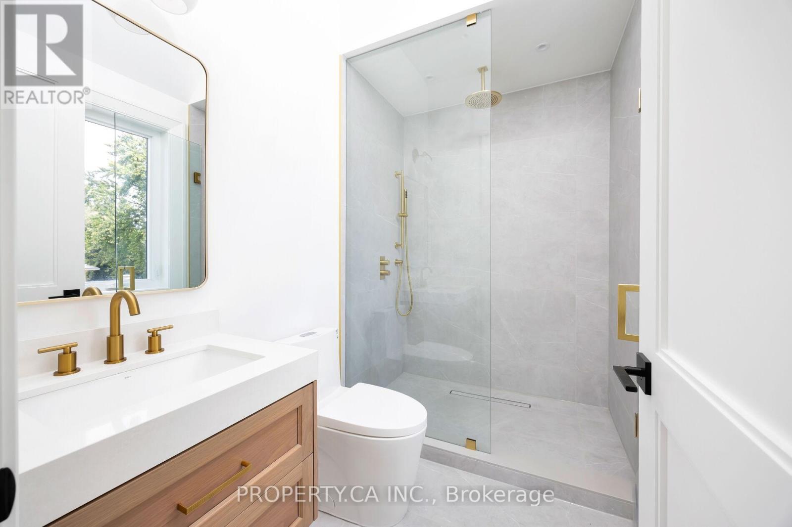10 GRANGEMILL CRESCENT - 30