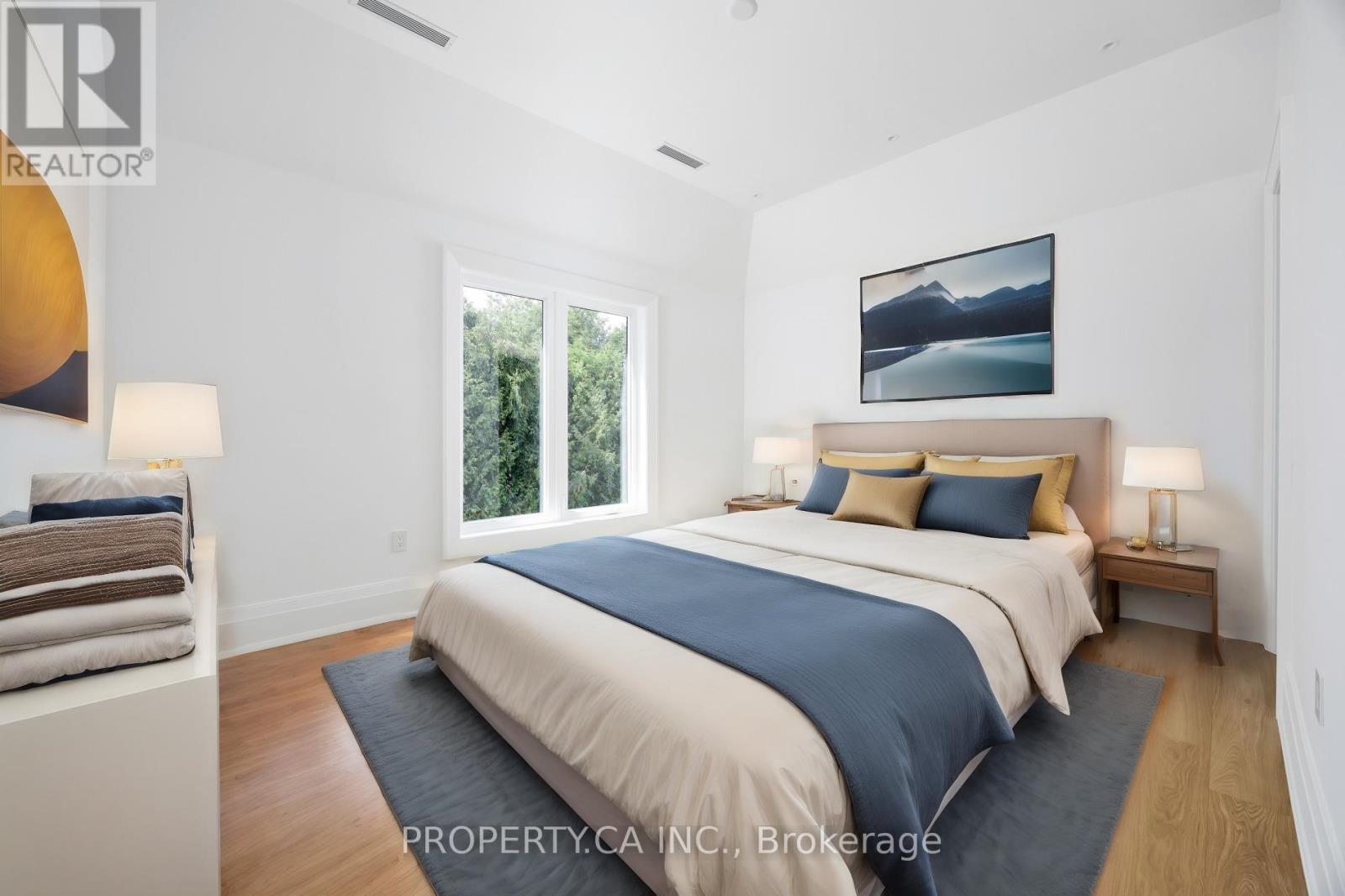 10 GRANGEMILL CRESCENT - 31