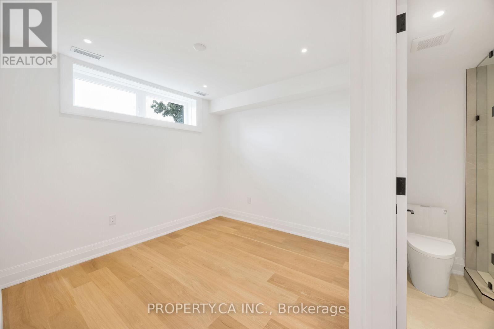 10 GRANGEMILL CRESCENT - 39