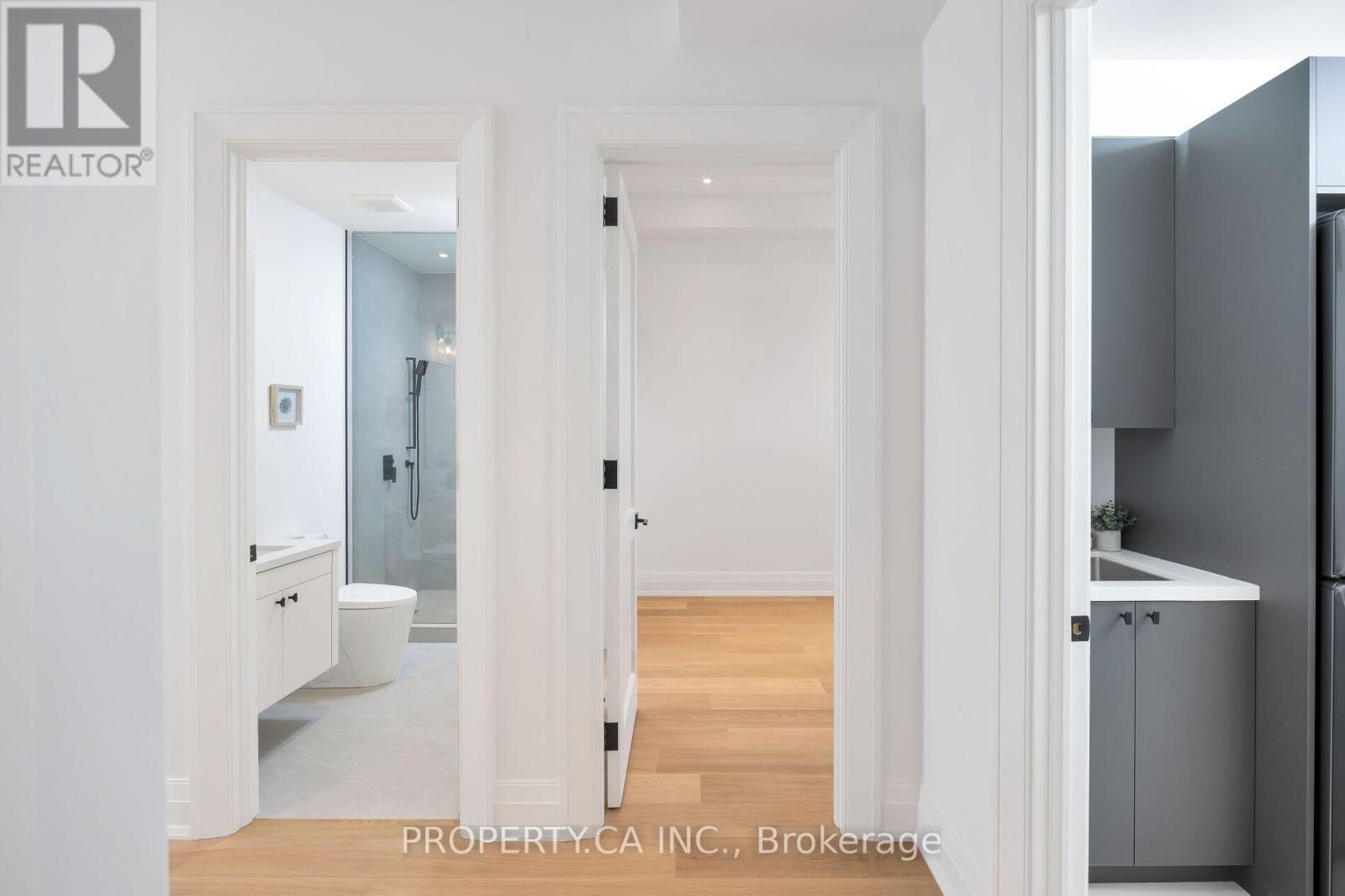 10 GRANGEMILL CRESCENT - 40