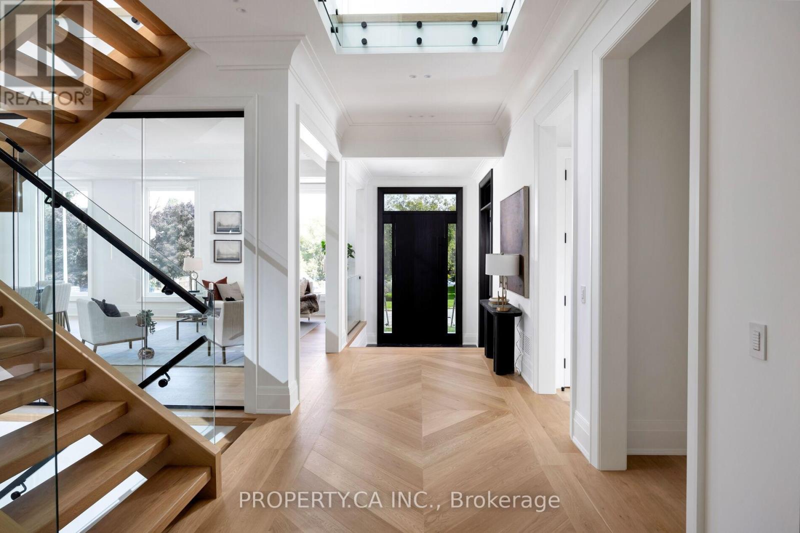 10 GRANGEMILL CRESCENT - 7