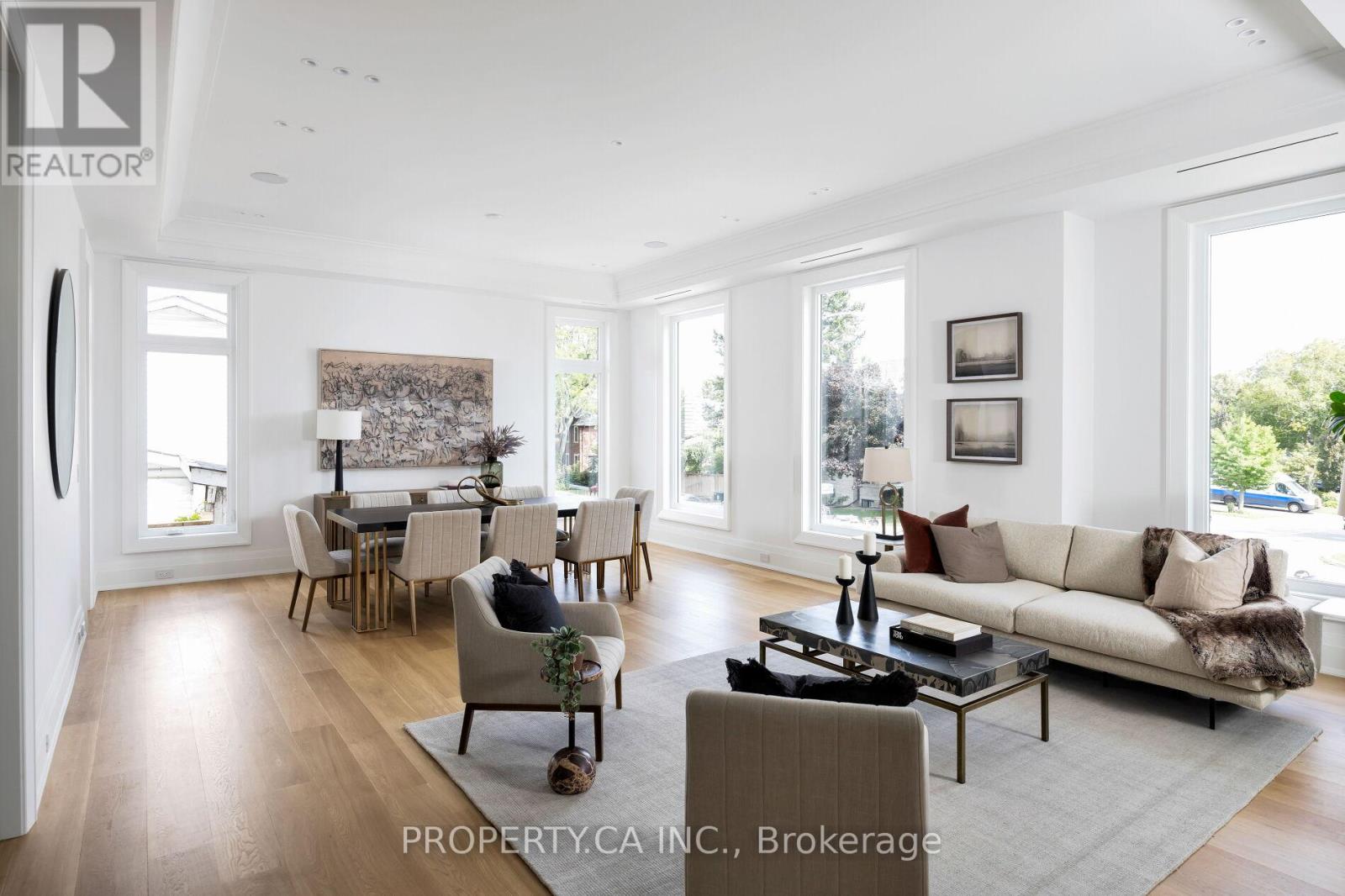 10 GRANGEMILL CRESCENT - 9