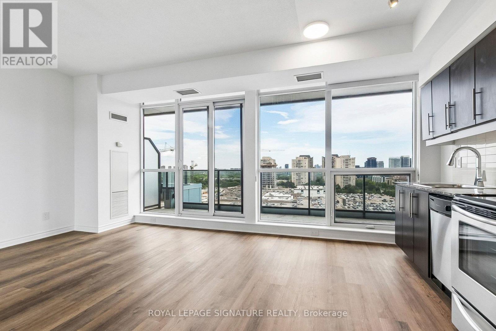 #923 2885 BAYVIEW AVENUE - 7