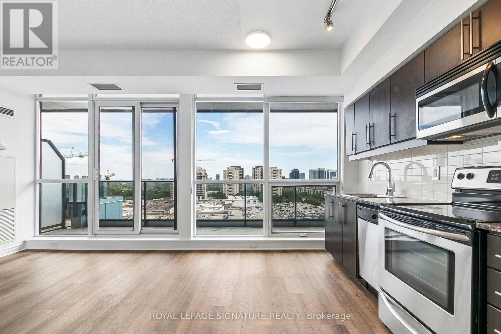 #923 2885 BAYVIEW AVENUE - 8