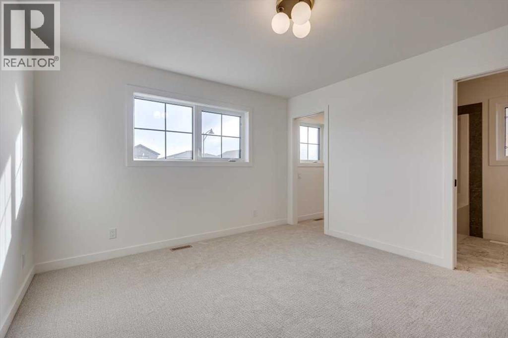 56 Emmett Crescent - 24