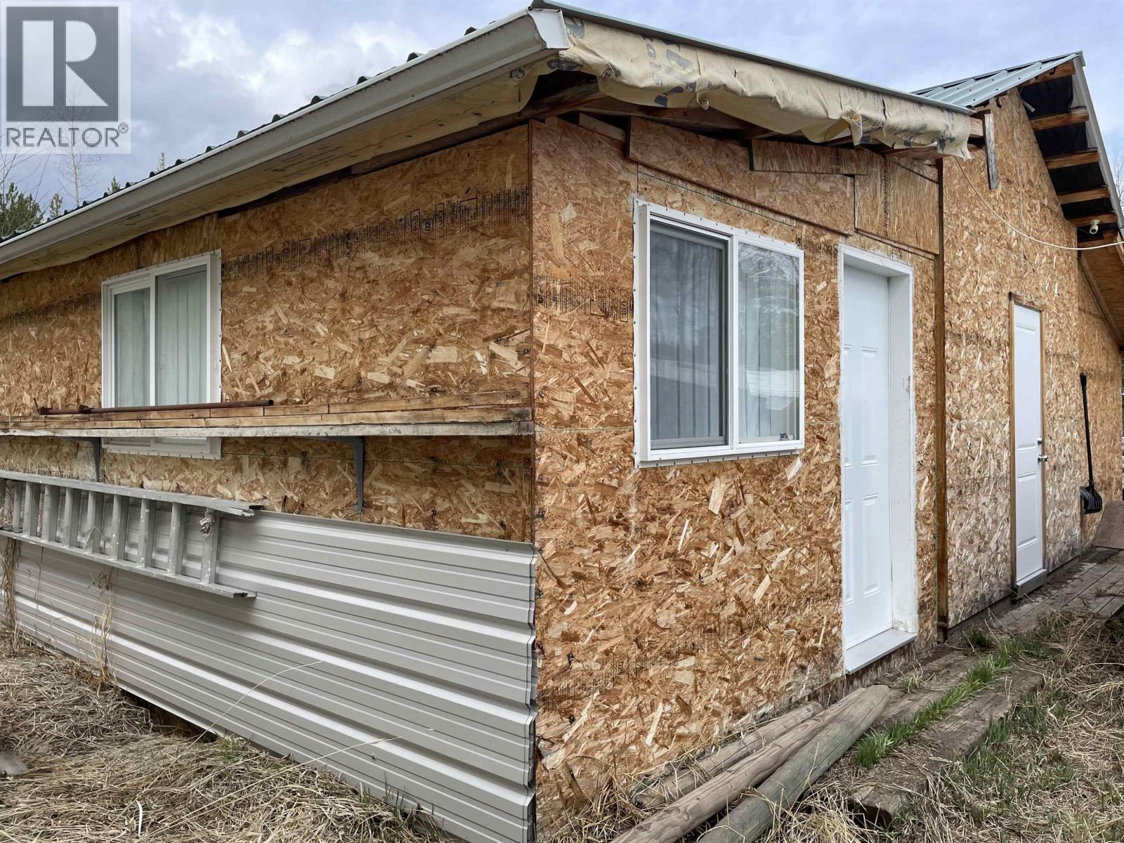 7008 HOLMES ROAD, Lone Butte