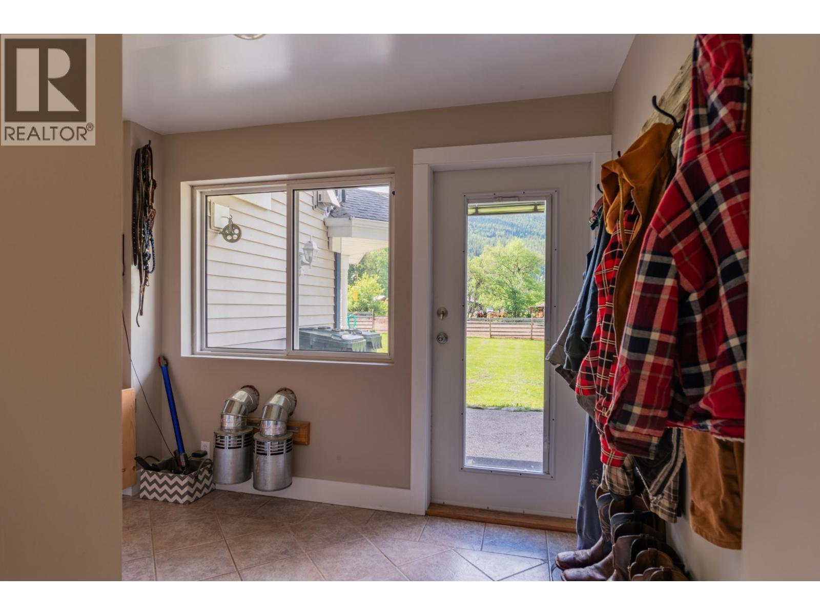3452 CEMETERY Road - 23