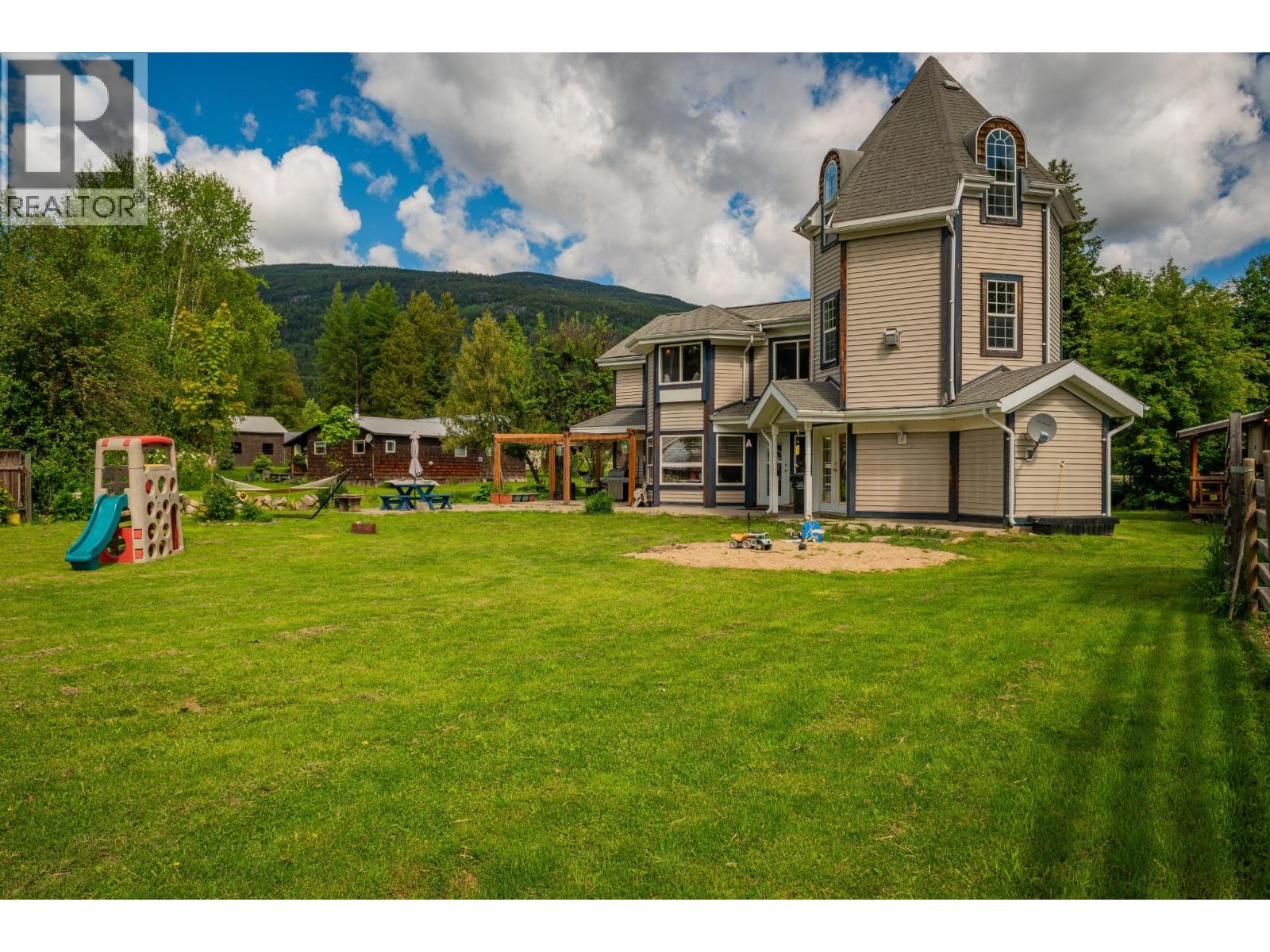 3452 CEMETERY Road - 47