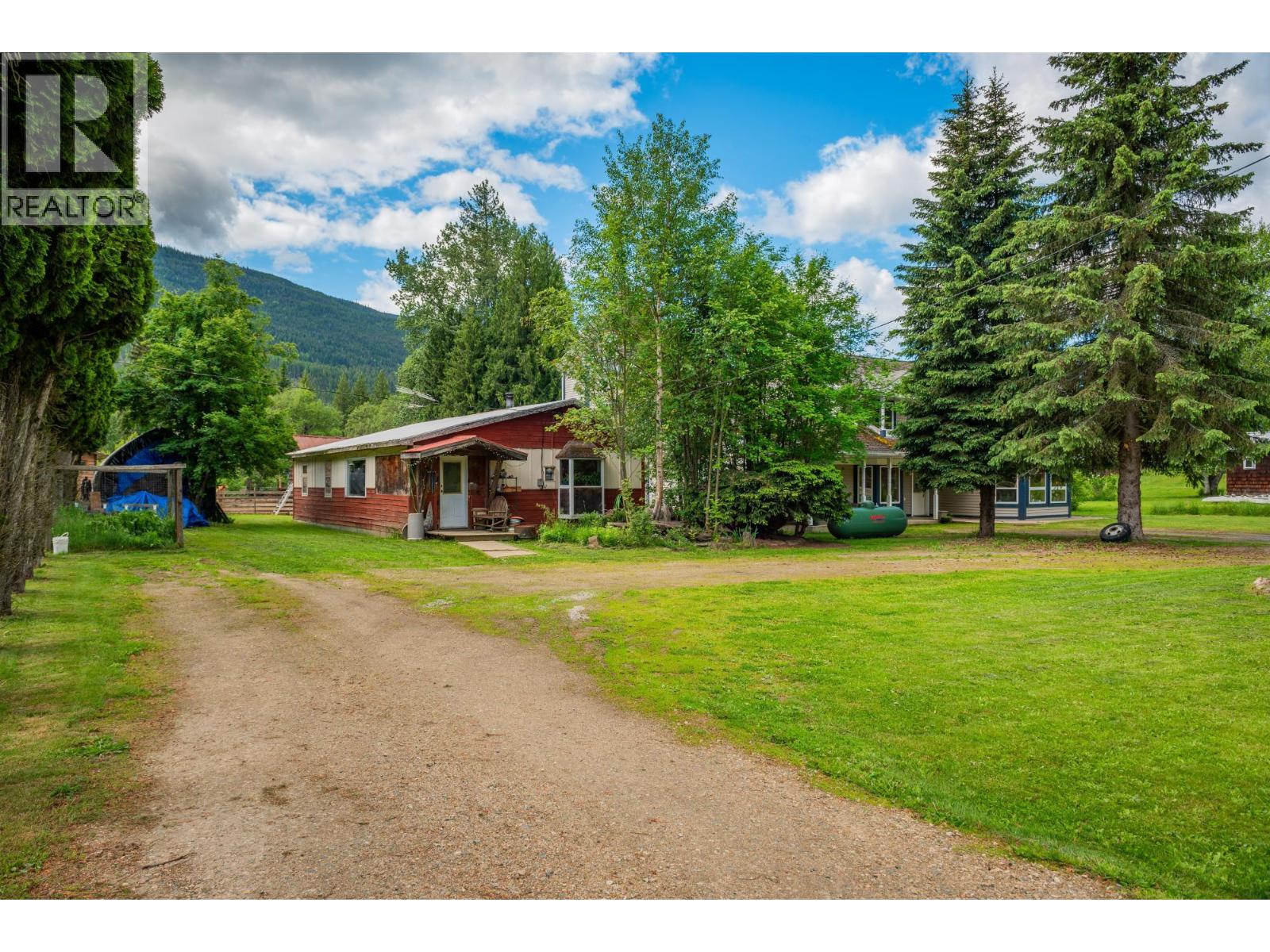 3452 CEMETERY Road - 52