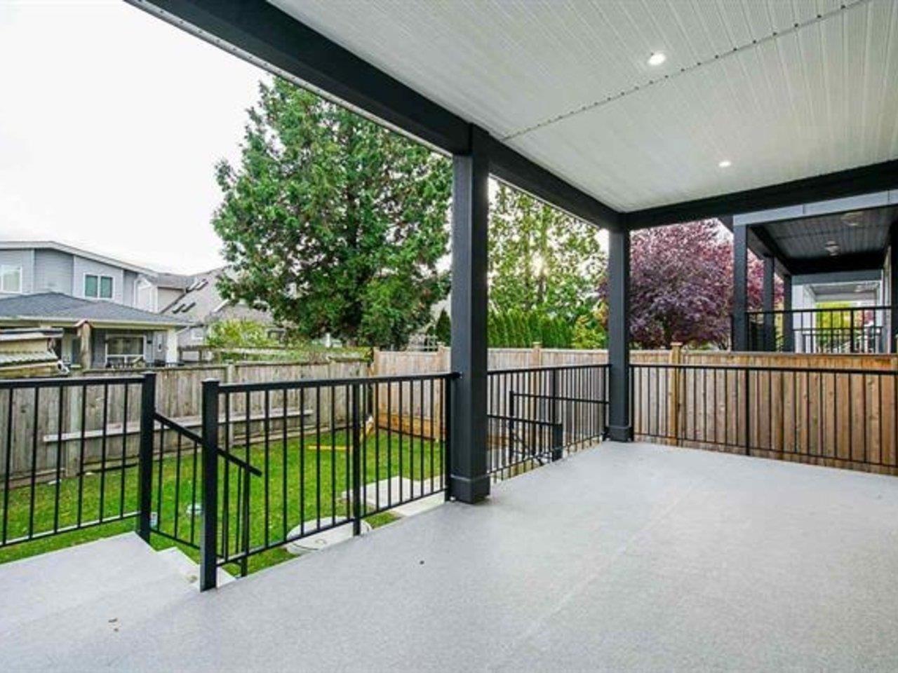 15456 RUSSELL AVENUE, White Rock