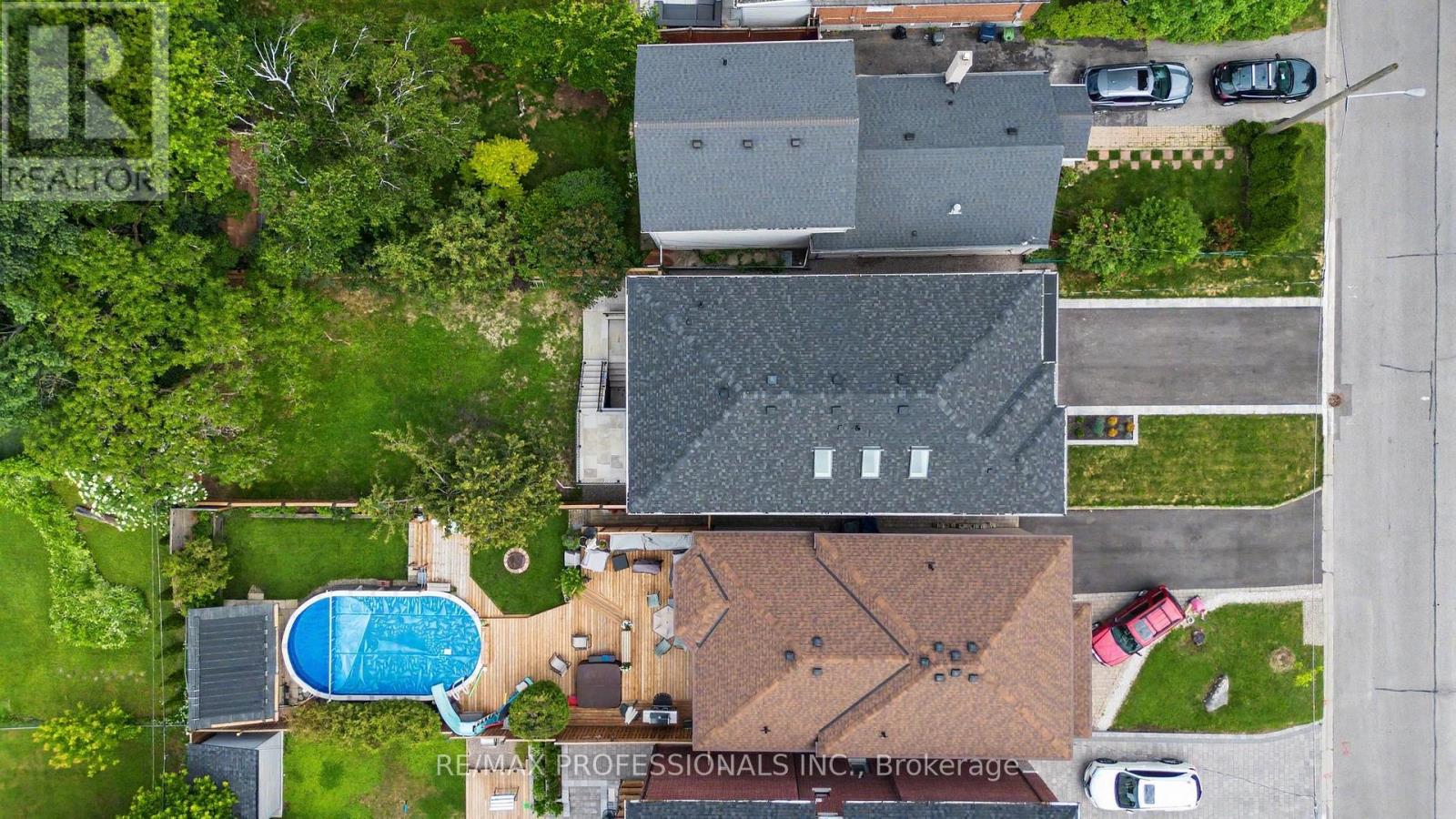 14 KENTROYAL DRIVE - 43