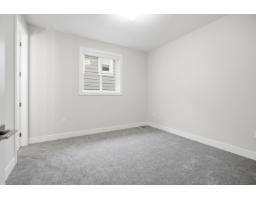 17156 1 Avenue, Surrey, BC V3Z9R2 Photo 13