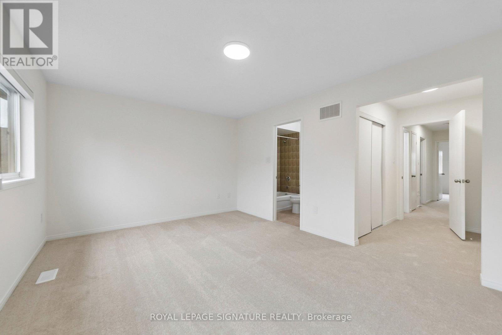#100 86 JOYMAR DRIVE - 19
