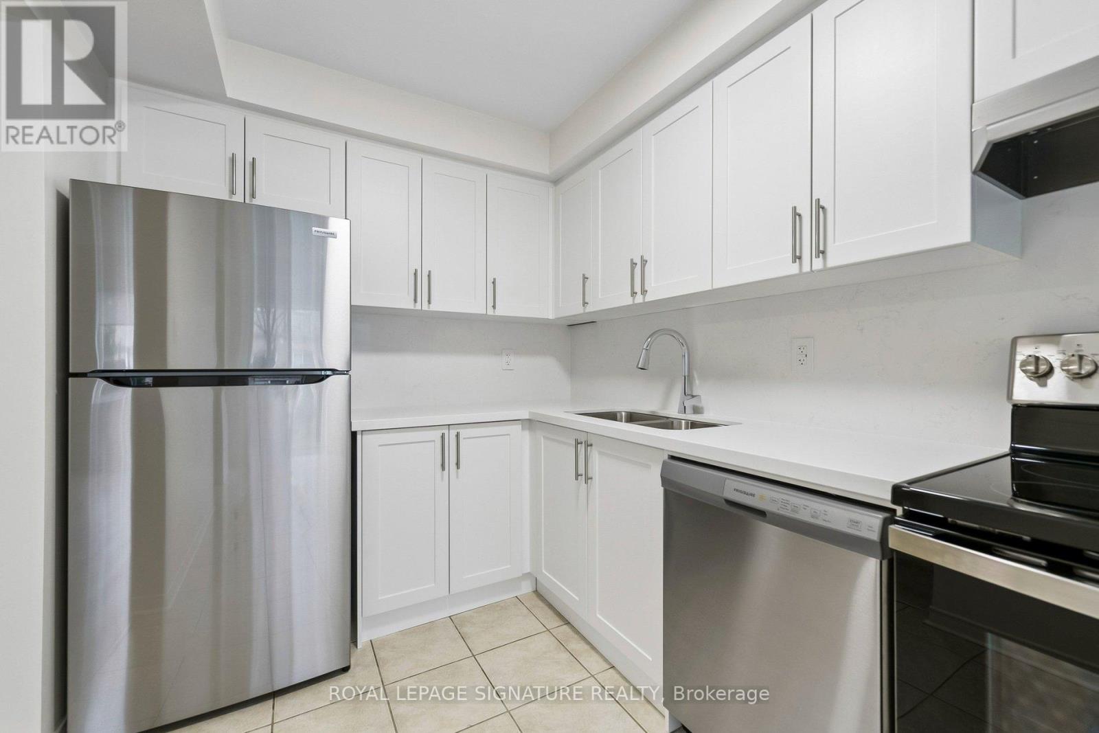#100 86 JOYMAR DRIVE - 4