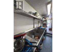 2392 Bloor Street W, Toronto, ON M6S1P5 Photo 11
