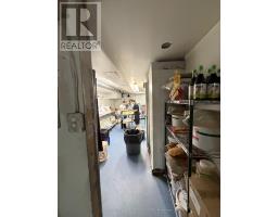 2392 Bloor Street W, Toronto, ON M6S1P5 Photo 16
