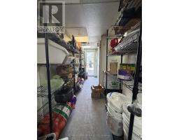 2392 Bloor Street W, Toronto, ON M6S1P5 Photo 8