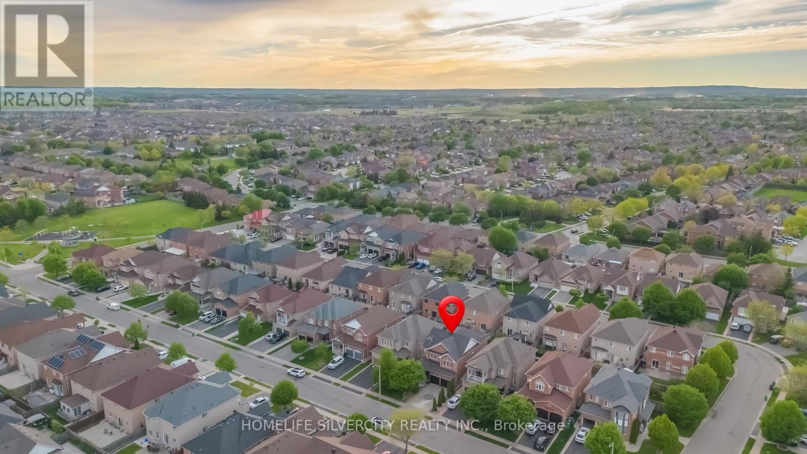 26 BISSELL DRIVE N - 48