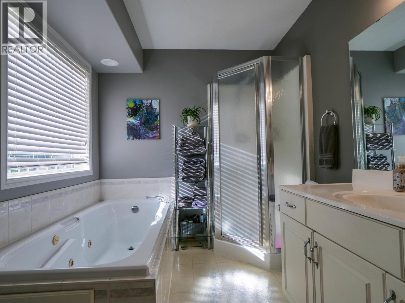 221 S PHILLIPS ROAD, Quesnel